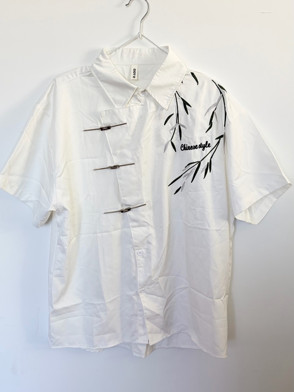 Chinese Style White Short Sleeve Shirt with Embroidery